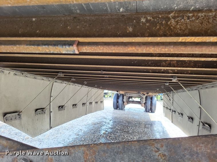 image for item DP5213 2008 Utility Trailers  dry van trailer