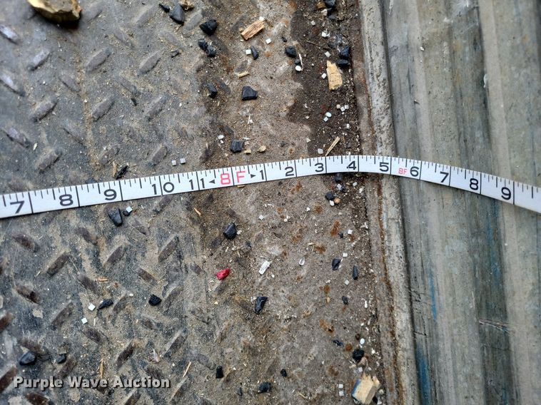 image for item DP5213 2008 Utility Trailers  dry van trailer