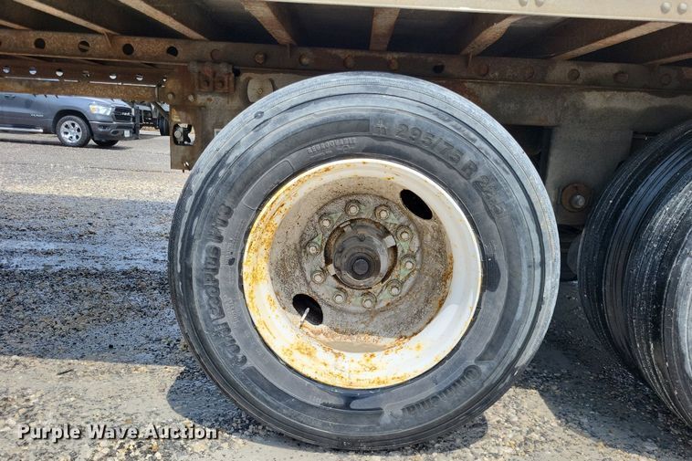 image for item DP5213 2008 Utility Trailers  dry van trailer