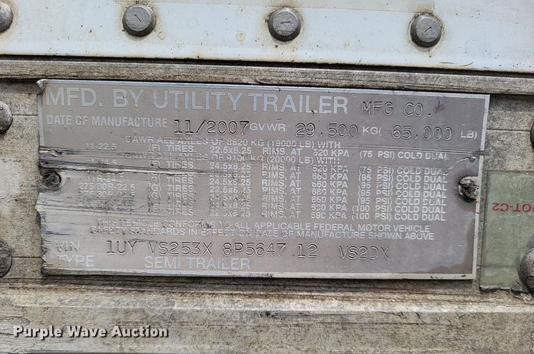 image for item DP5213 2008 Utility Trailers  dry van trailer