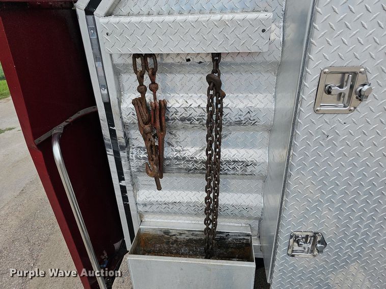 image for item DQ0094 2015 Peterbilt 579  semi truck