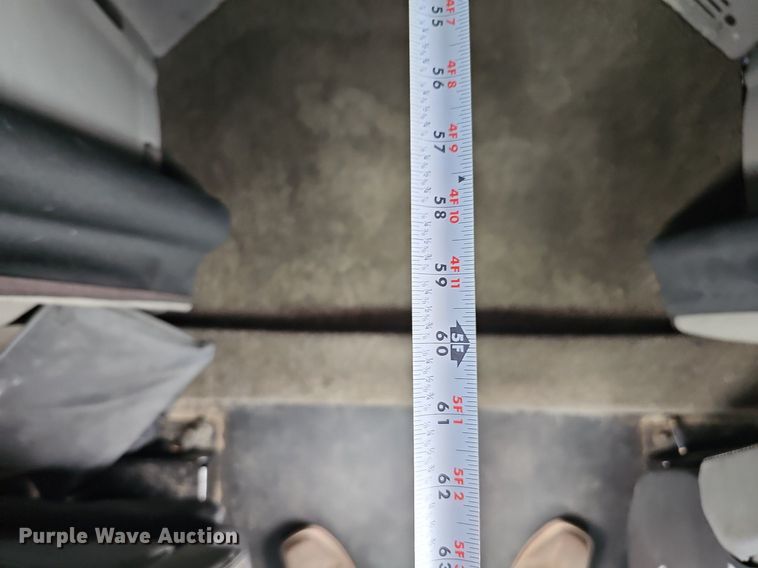 image for item DQ0094 2015 Peterbilt 579  semi truck