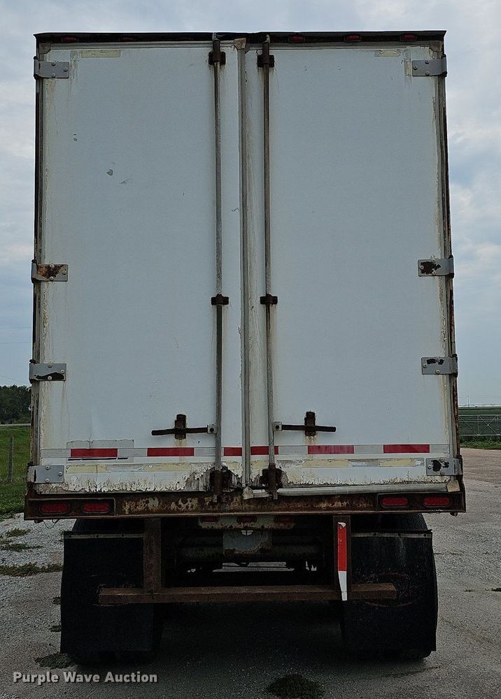 image for item DQ0096 1995 Fruehauf FBHLP-9 1.5-NF2-48W  dry van trailer