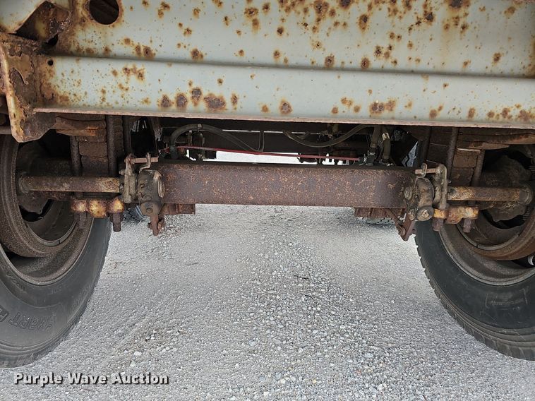 image for item DQ0096 1995 Fruehauf FBHLP-9 1.5-NF2-48W  dry van trailer