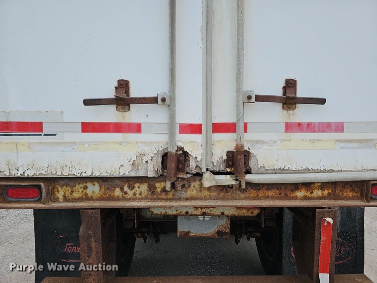 image for item DQ0096 1995 Fruehauf FBHLP-9 1.5-NF2-48W  dry van trailer
