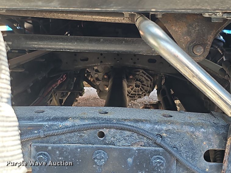 image for item DQ0121 2016 Freightliner Cascadia Evolution  semi truck