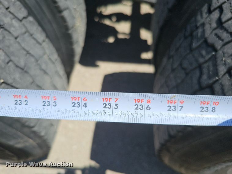 image for item DQ0121 2016 Freightliner Cascadia Evolution  semi truck