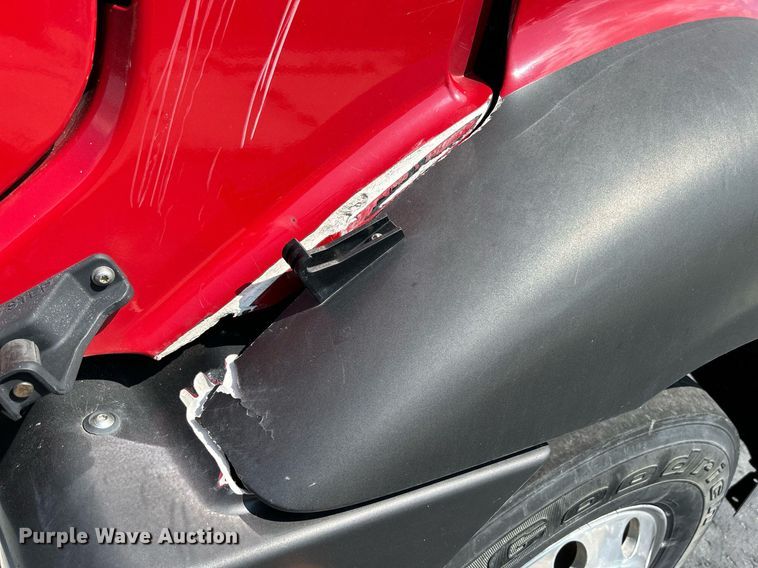 image for item DQ0844 2006 Freightliner Columbia  semi truck