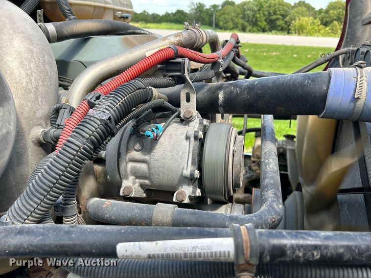 image for item DQ0844 2006 Freightliner Columbia  semi truck