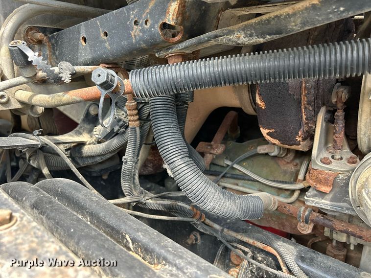 image for item DQ0844 2006 Freightliner Columbia  semi truck