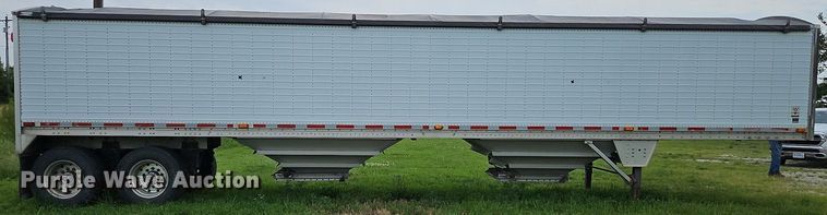 image for item DQ1808 2010 Wilson Trailers DWH-500  grain trailer