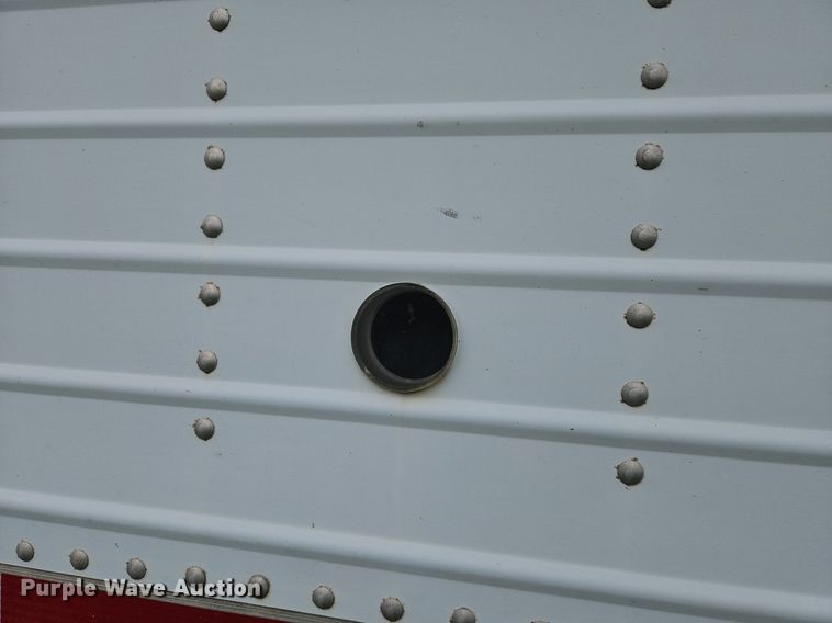 image for item DQ1808 2010 Wilson Trailers DWH-500  grain trailer