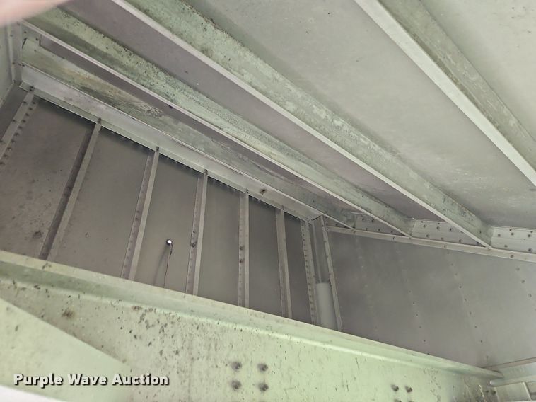 image for item DQ1808 2010 Wilson Trailers DWH-500  grain trailer