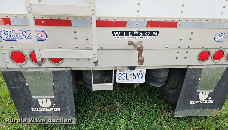 image for item DQ1808 2010 Wilson Trailers DWH-500  grain trailer