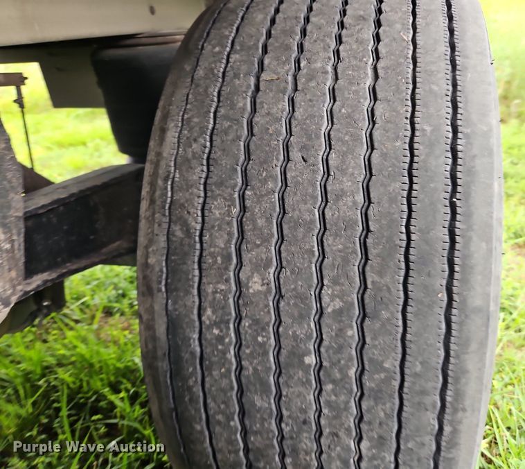 image for item DQ1808 2010 Wilson Trailers DWH-500  grain trailer