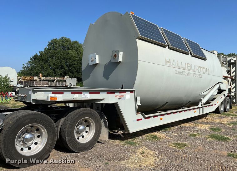 image for item DQ2125 2013 Mertz 101893543  sand silo trailer