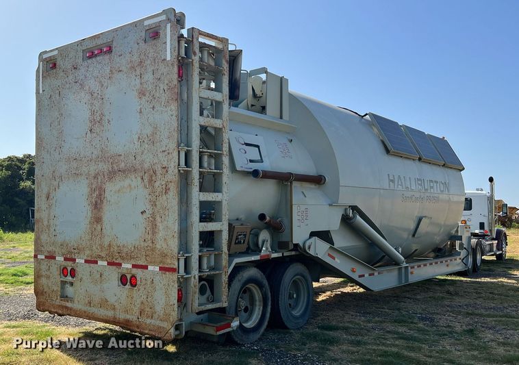 image for item DQ2125 2013 Mertz 101893543  sand silo trailer