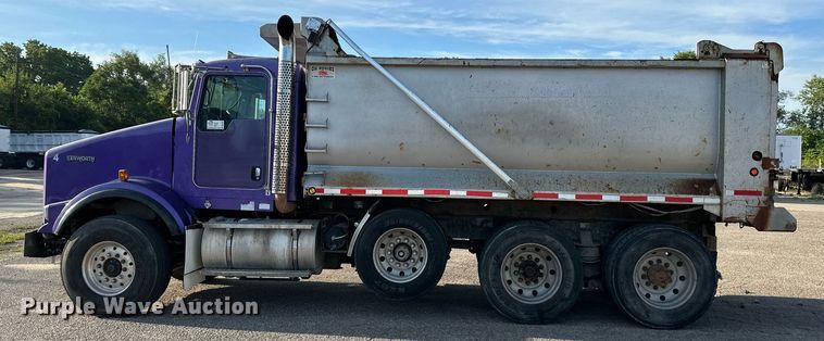 image for item DS2056 2008 Kenworth T800  dump truck