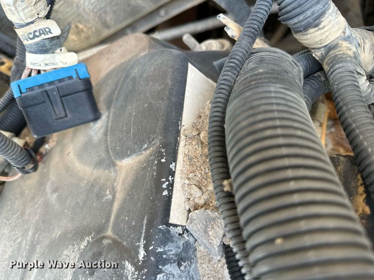 image for item DS2056 2008 Kenworth T800  dump truck