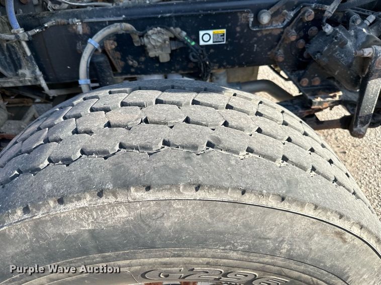 image for item DS2056 2008 Kenworth T800  dump truck