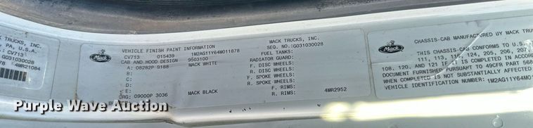 image for item DS2058 2004 Mack CV713 Granite  semi truck