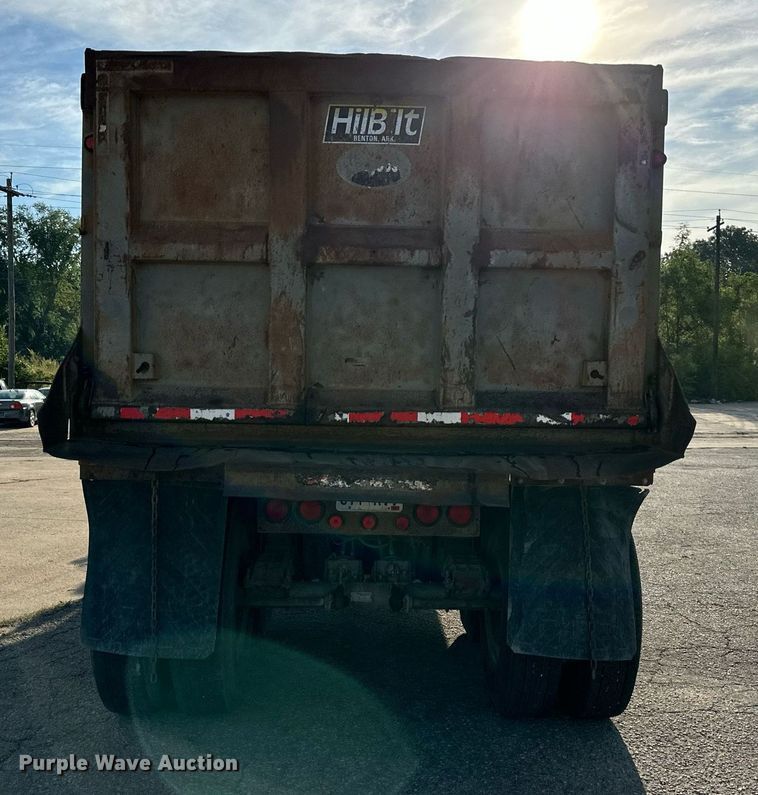 image for item DS2059 1994 Hilbilt  end dump trailer
