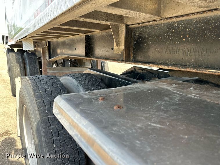 image for item DS2060 2000 Vantage  end dump trailer