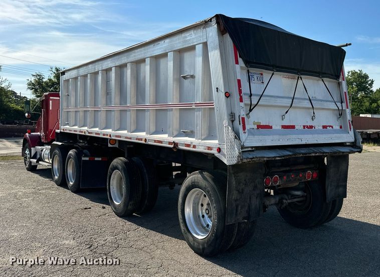 image for item DS2061 1996 Vantage  end dump trailer