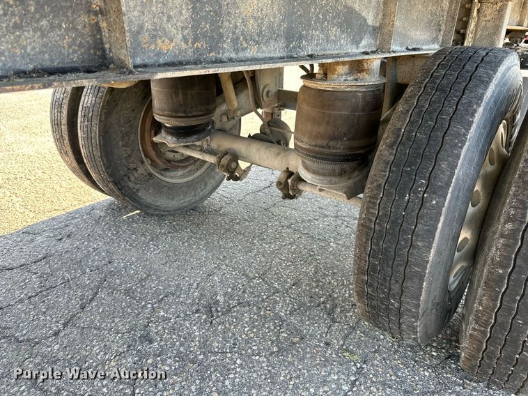 image for item DS2061 1996 Vantage  end dump trailer