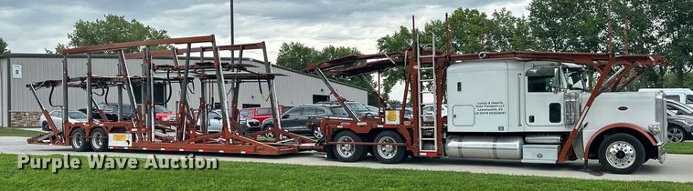 image for item DS2115 2016 Peterbilt 389  car carrier truck with car carrier trailer