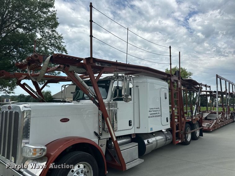 image for item DS2115 2016 Peterbilt 389  car carrier truck with car carrier trailer