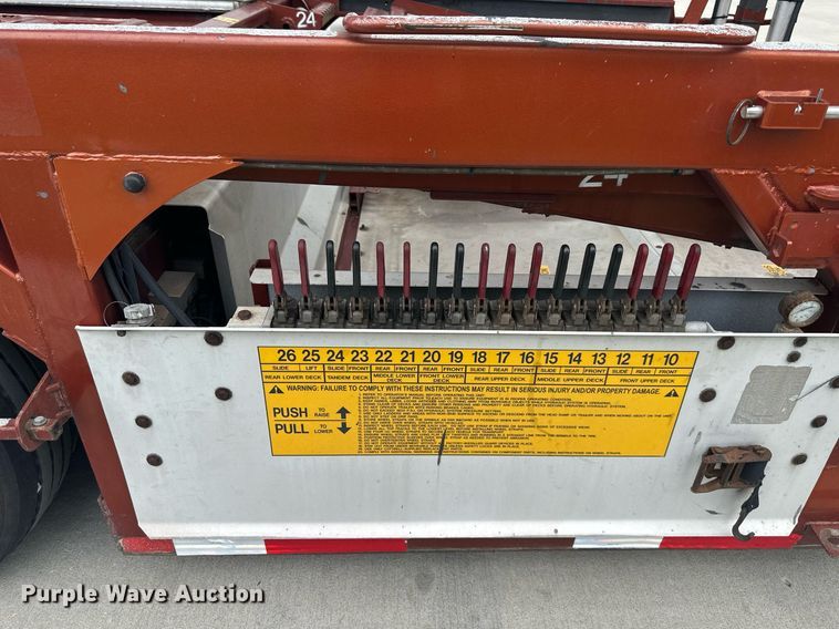 image for item DS2115 2016 Peterbilt 389  car carrier truck with car carrier trailer