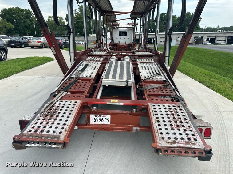 image for item DS2115 2016 Peterbilt 389  car carrier truck with car carrier trailer