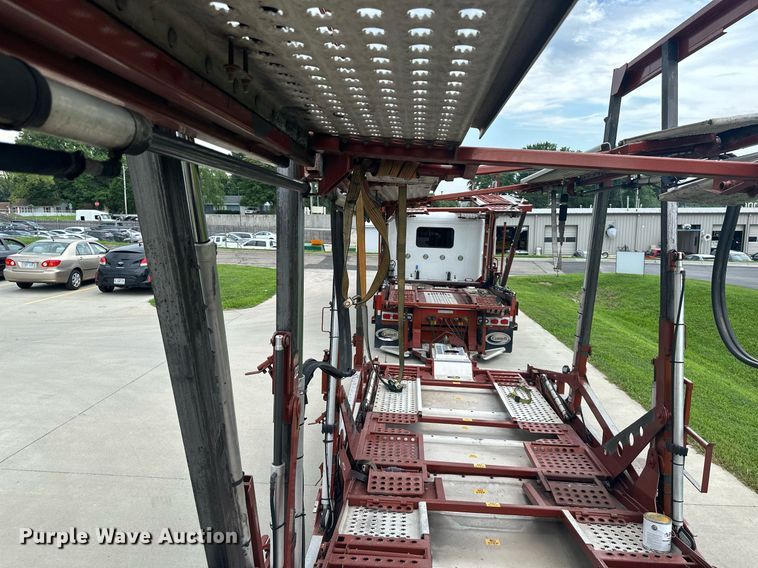 image for item DS2115 2016 Peterbilt 389  car carrier truck with car carrier trailer