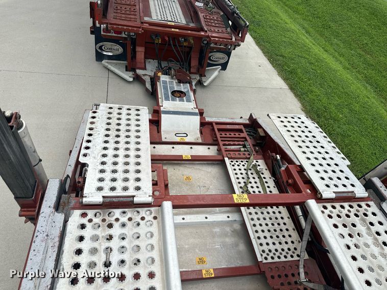 image for item DS2115 2016 Peterbilt 389  car carrier truck with car carrier trailer