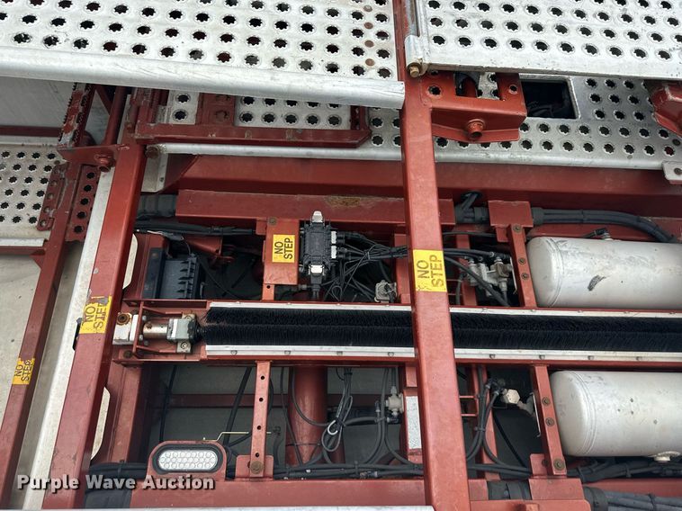 image for item DS2115 2016 Peterbilt 389  car carrier truck with car carrier trailer