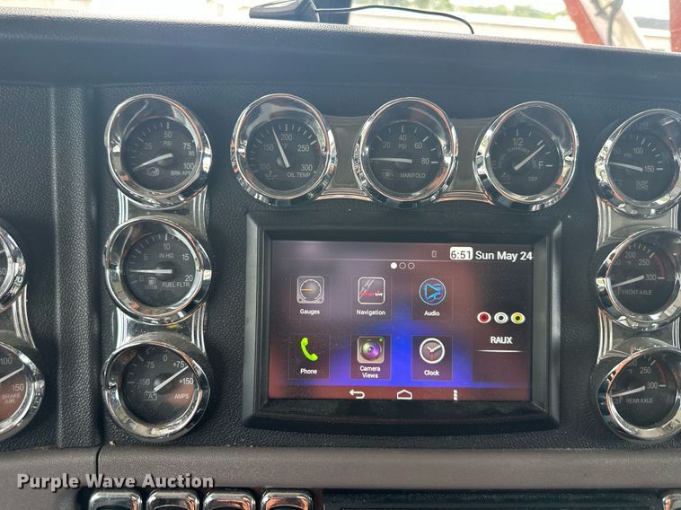 image for item DS2115 2016 Peterbilt 389  car carrier truck with car carrier trailer