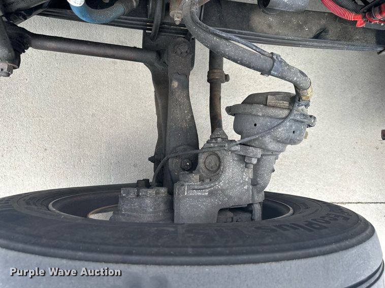 image for item DS2115 2016 Peterbilt 389  car carrier truck with car carrier trailer