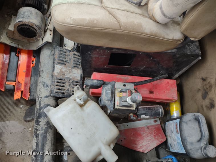 image for item JK9107 1999 Kenworth T800  semi truck