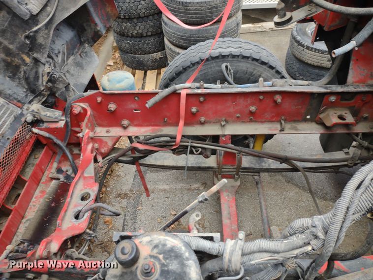 image for item JK9107 1999 Kenworth T800  semi truck