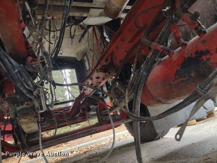 image for item JK9107 1999 Kenworth T800  semi truck