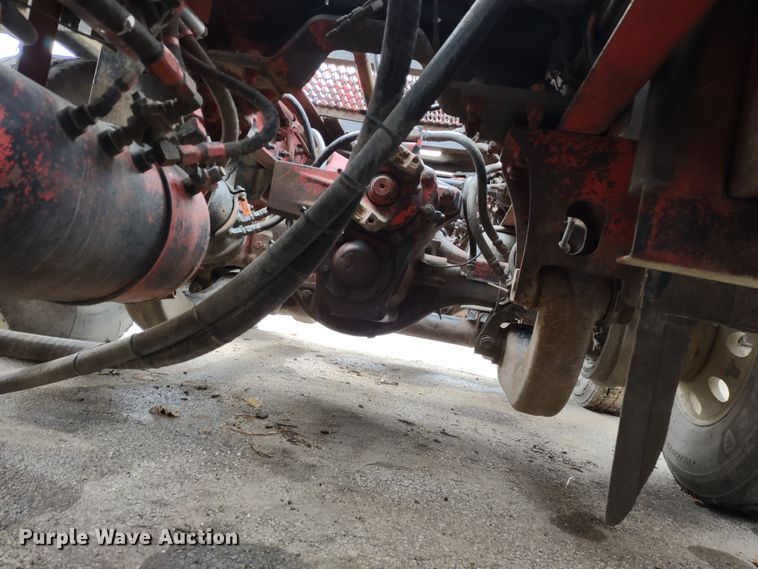 image for item JK9107 1999 Kenworth T800  semi truck