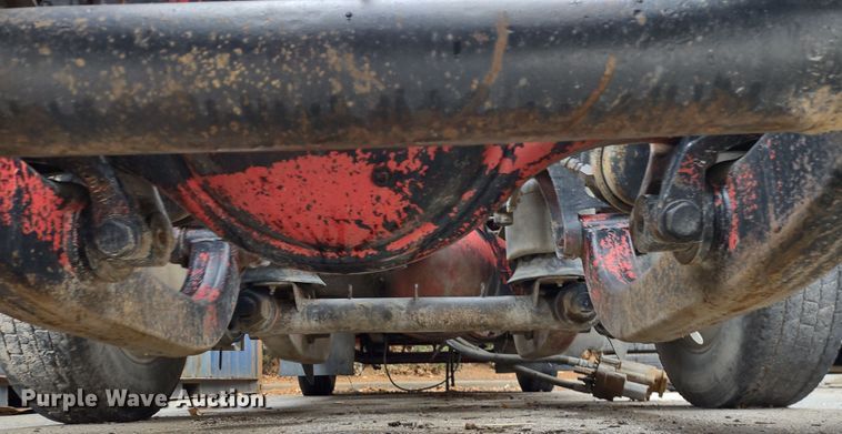 image for item JK9107 1999 Kenworth T800  semi truck