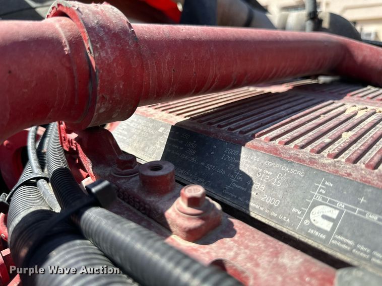 image for item KM9855 2017 Peterbilt 389  semi truck