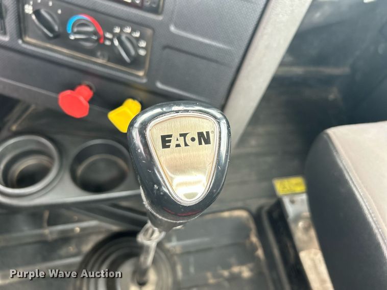 image for item KW9144 2015 Caterpillar CT660  semi truck