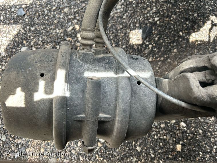 image for item KW9144 2015 Caterpillar CT660  semi truck