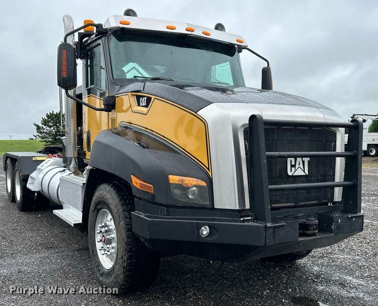 image for item KW9146 2015 Caterpillar CT660L  winch truck