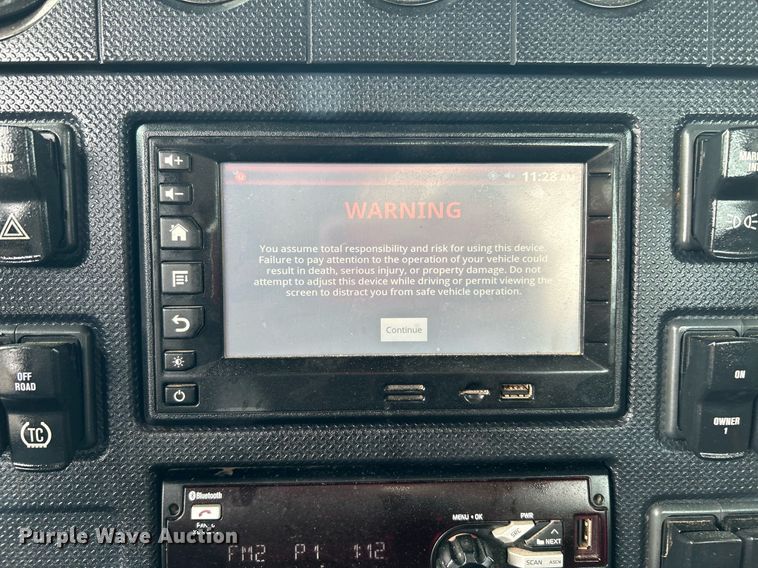 image for item KW9146 2015 Caterpillar CT660L  winch truck