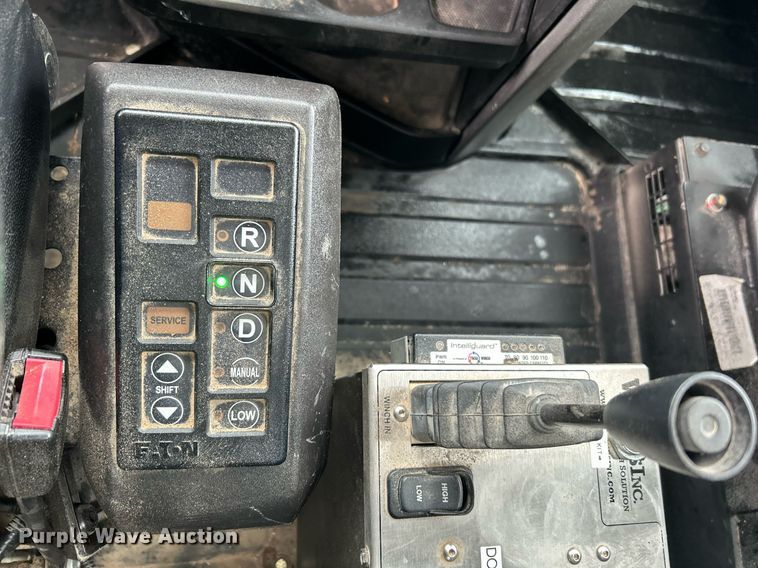 image for item KW9146 2015 Caterpillar CT660L  winch truck