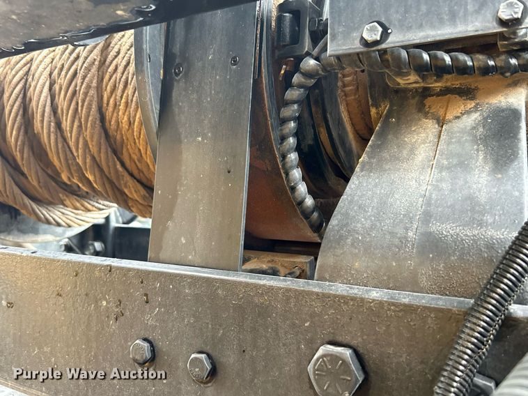 image for item KW9146 2015 Caterpillar CT660L  winch truck